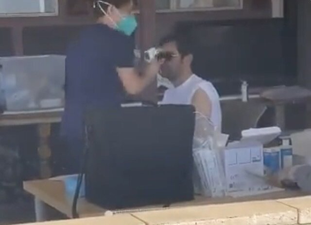 ماجرای واکسن زدن شهاب حسینی در آمریکا و واکنشها به آن + فیلم و عکس ماجرای واکسن زدن شهاب حسینی در آمریکا و واکنشها به آن + فیلم و عکس