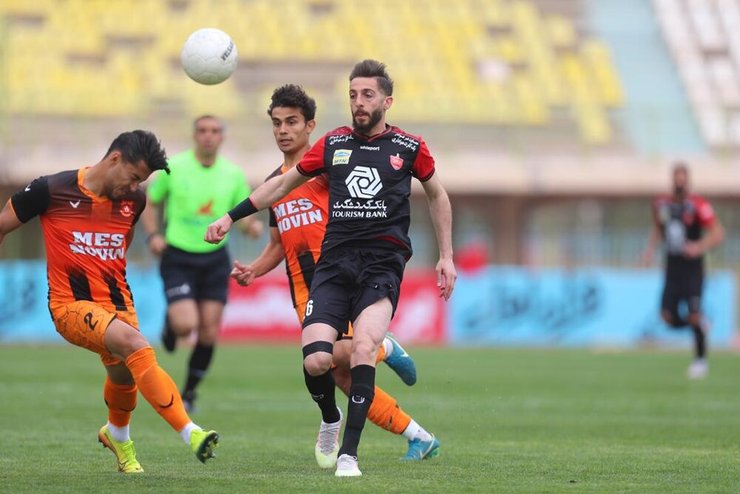 تیم فوتبال پرسپولیس تهران موفق شد در مرحله یک شانزدهم نهایی در کرمان مقابل مس نوین به برتری دست یابد و راهی مرحله بعدی شود.