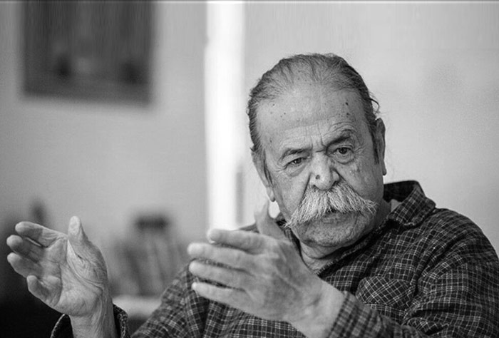 یادی از هنرمندانی که در سال ۱۳۹۹ پر کشیدند | صندلی&zwnj;های خالی ۱۴۰۰