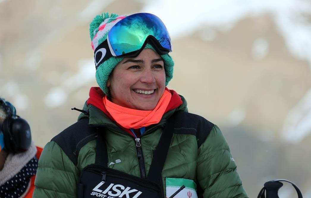 بیانیه همسر سمیرا زرگری؛ چرا علت اصلی ممنوع الخروجی تان را اعلام نکردید؟