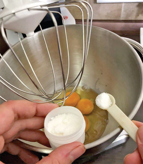 طرز تهبه کیک مواج