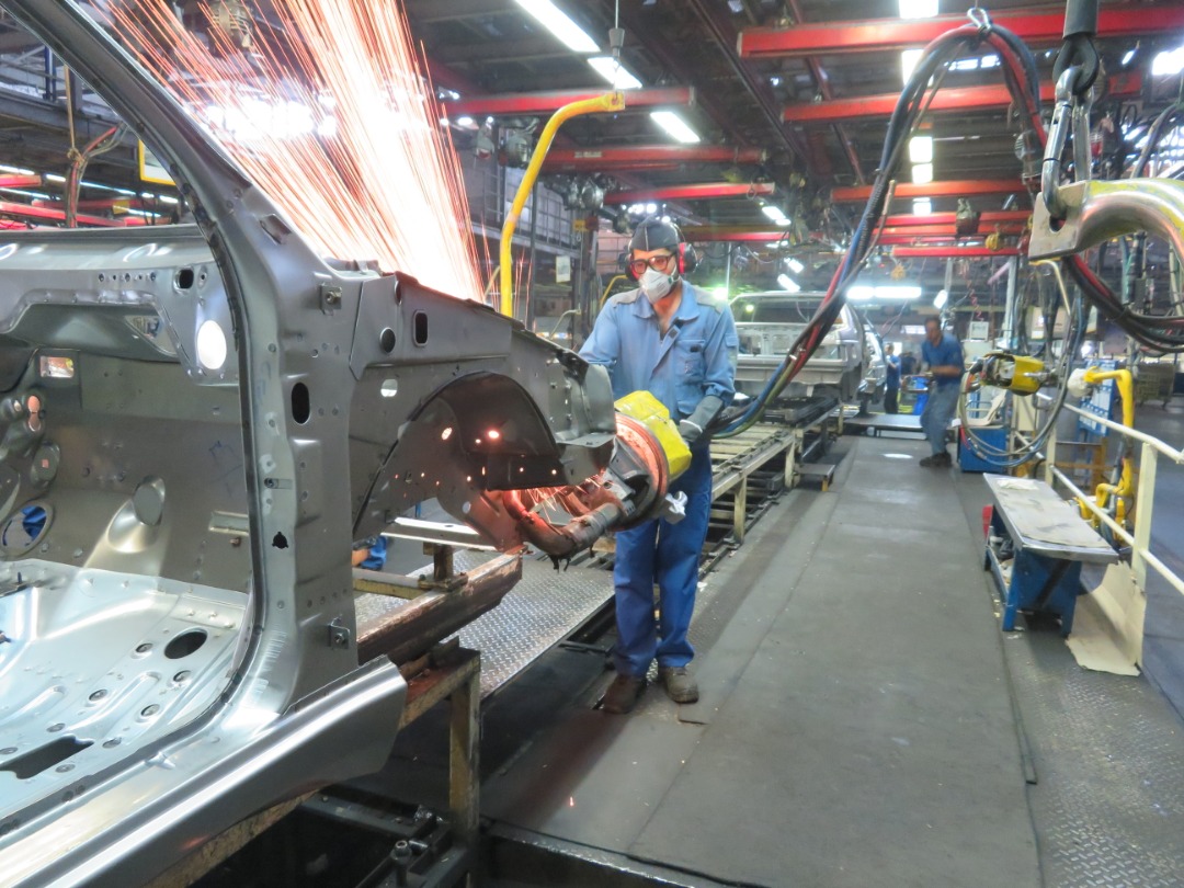 خراسان رضوی قطب‌ صنعت قطعه‌سازی خودرو/تولید روزانه ۵۲۵ دستگاه خودرو در مشهد