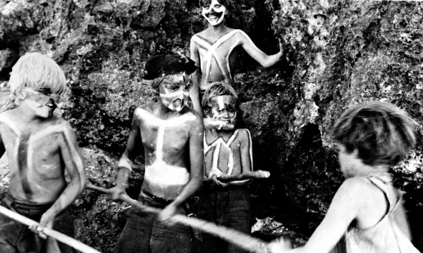 سالار مگس‌های واقعی: وقتی شش پسربچه بعد از شکسته‌شدن قایقشان در جزیره‌ای متروکه گیر افتادند چه اتفاقی افتاد؟