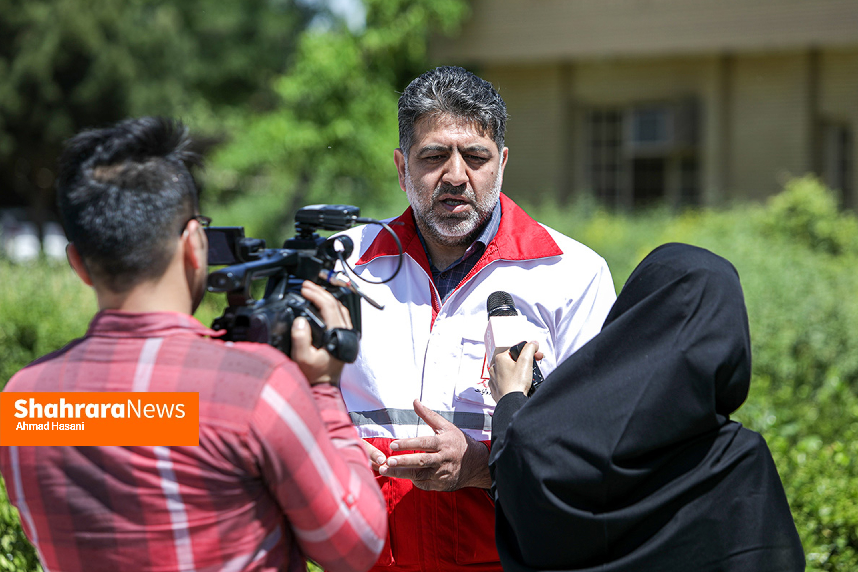 «آنست»؛ سگهایی که در امداد و نجات دومی ندارند/ یک روز همراه با جری و کارن، سگهای جستوجوگر هلال احمر خراسان رضوی+ فیلم «آنست»؛ سگهایی که در امداد و نجات دومی ندارند/ یک روز همراه با جری و کارن، سگهای جستوجوگر هلال احمر خراسان رضوی+ فیلم