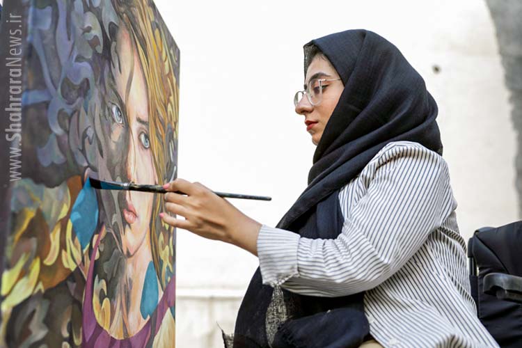 سارا هستم ۲۳ساله؛ ۴۸بار استخوان&zwnj;هایم شکسته/ دختری از جنس شیشه