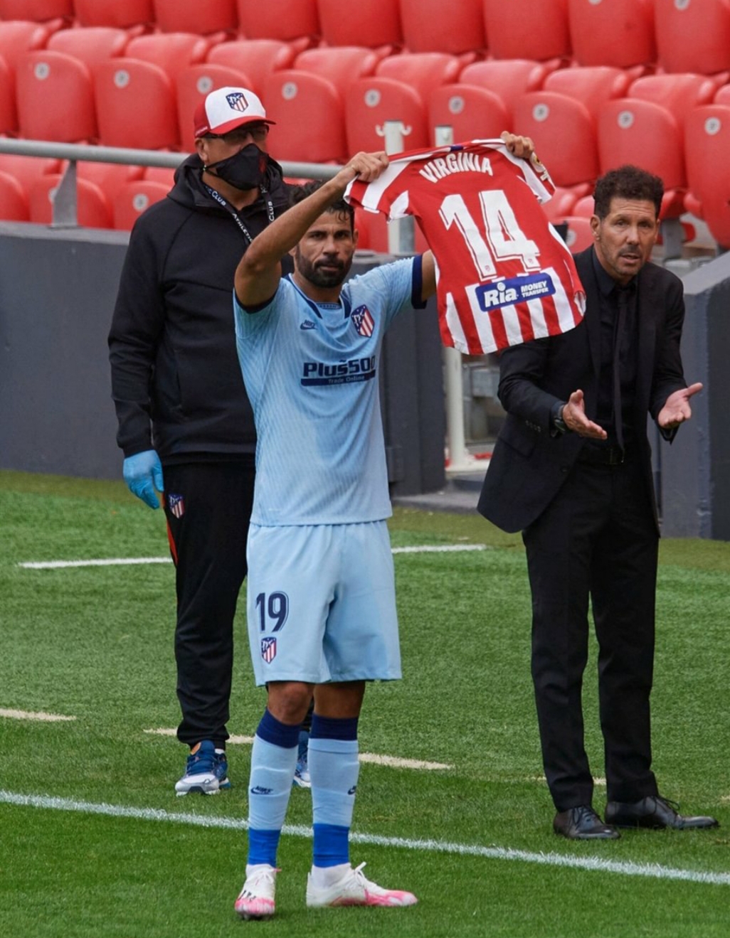 حرکت جنجالی کاستا پس از گلزنی برای اتلتیکو + عکس