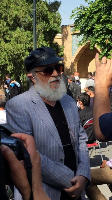 مراسم تشییع و خاکسپاری محمد علی کشاورز+ فیلم و تصاویر مراسم تشییع و خاکسپاری محمد علی کشاورز+ فیلم و تصاویر