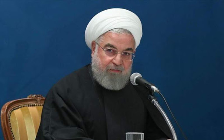 حسن روحانی رییس جمهوری اسلامی ایران، در پیام‌های جداگانه‌ای عید فطر را به سران کشورهای اسلامی، دولت‌ها و ملت‌های مسلمان تبریک گفت.