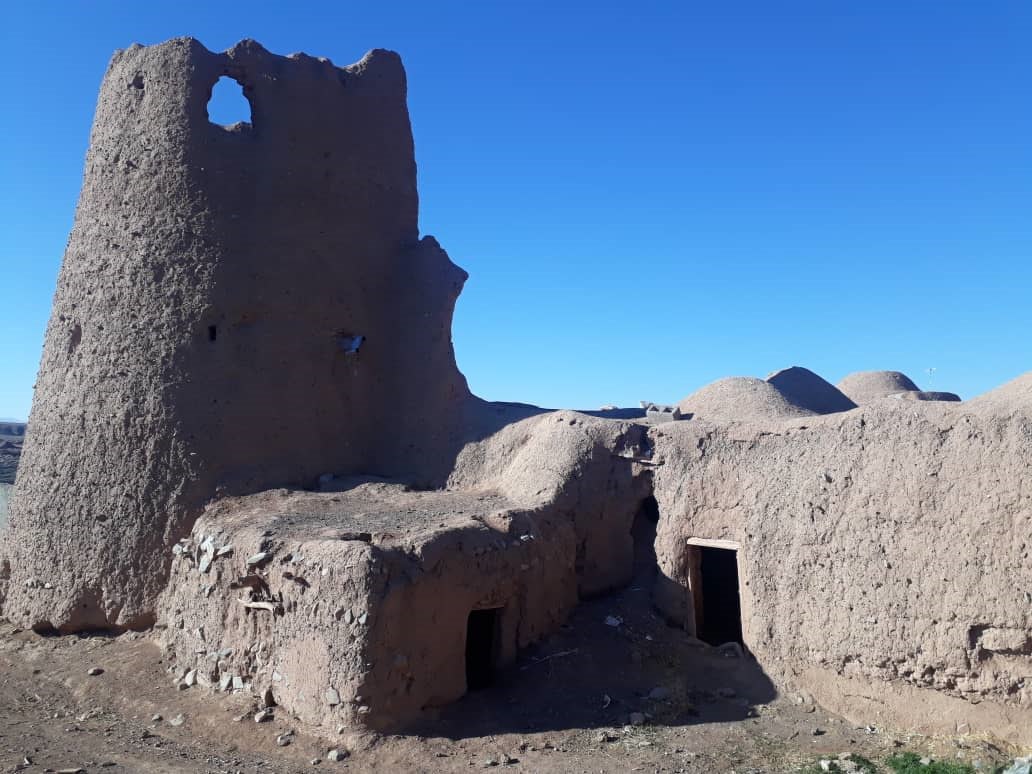 ۱۵ پرونده برای ثبت ملی آثار تاریخی و طبیعی تربت حیدریه و زاوه تشکیل شد+تصاویر ۱۵ پرونده برای ثبت ملی آثار تاریخی و طبیعی تربت حیدریه و زاوه تشکیل شد+تصاویر