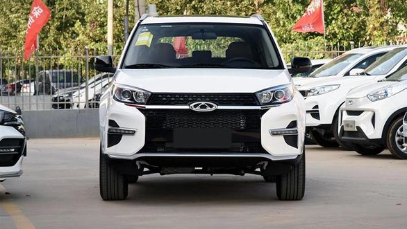 مدیران خودرو فروش خودروی ام وی ام ایکس ۳۳ جدید راآغازکرد