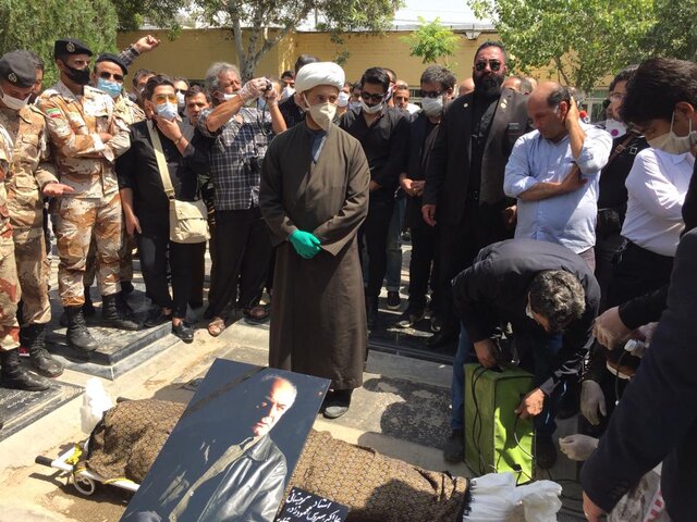 مراسم خاکسپاری سیروس گرجستانی