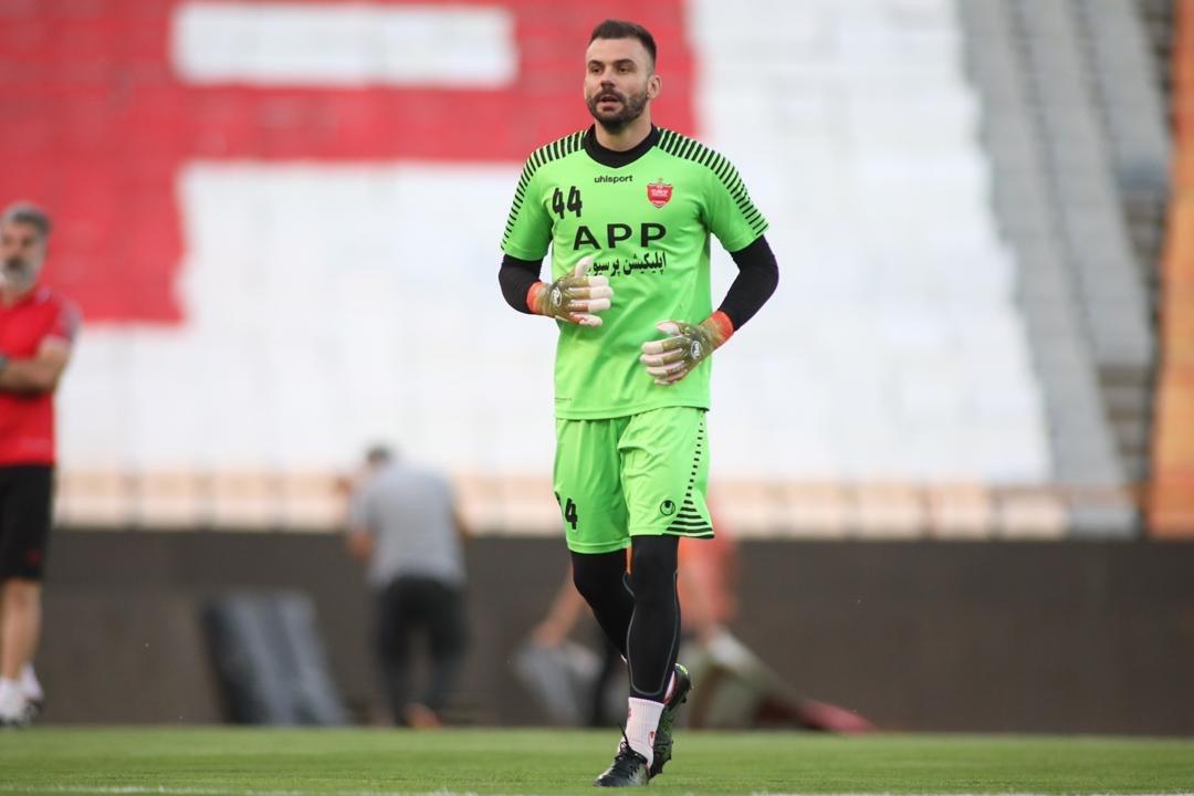 حواشی ابتدای دیدار تیمهای پرسپولیس تهران و شاهین بوشهر حواشی ابتدای دیدار تیمهای پرسپولیس تهران و شاهین بوشهر