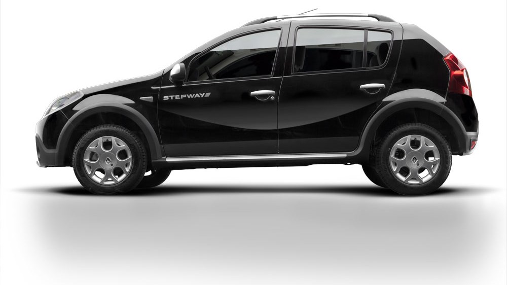 مقایسه خودرو دنا پلاس با رنو ساندرو استپ وی