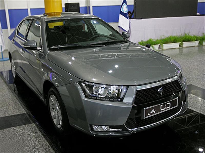 مقایسه دو خودروی سواری دنا پلاس با ۲۰۷i