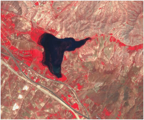 تصاویر ماهواره‌ای از کاهش سطح آب ۱۱ دریاچه و تالاب کشور