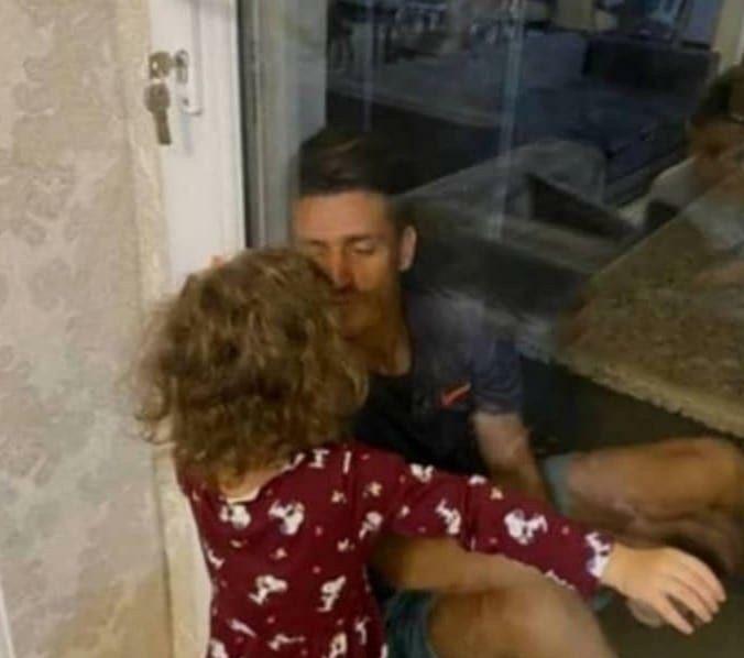 شرایط خاص و متفاوت وریا غفوری در قرنطینه خانگی + عکس