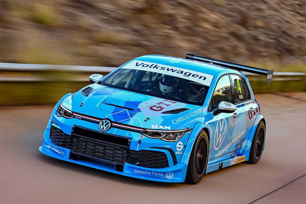 رونمایی فولکس واگن گلف از ۸ GTI GTC