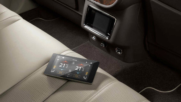 خودروساز انگلیسی از فیس‌لیفت بنتلی بنتایگا رونمایی کرد