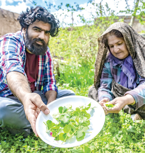 قصه عروسک‌های بی چهره