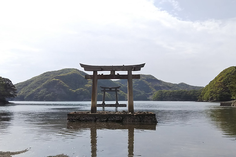 هرآن‌چه باید درباره پیشینه تاریخی و جغرافیایی، جهان و گبم‌پلی بازی «شبح سوشیما» Ghost of Tsushima بداینم