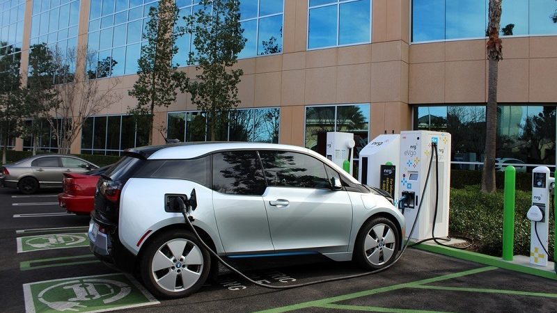 ایران و چین خودرو برقی تولید می‌کنند