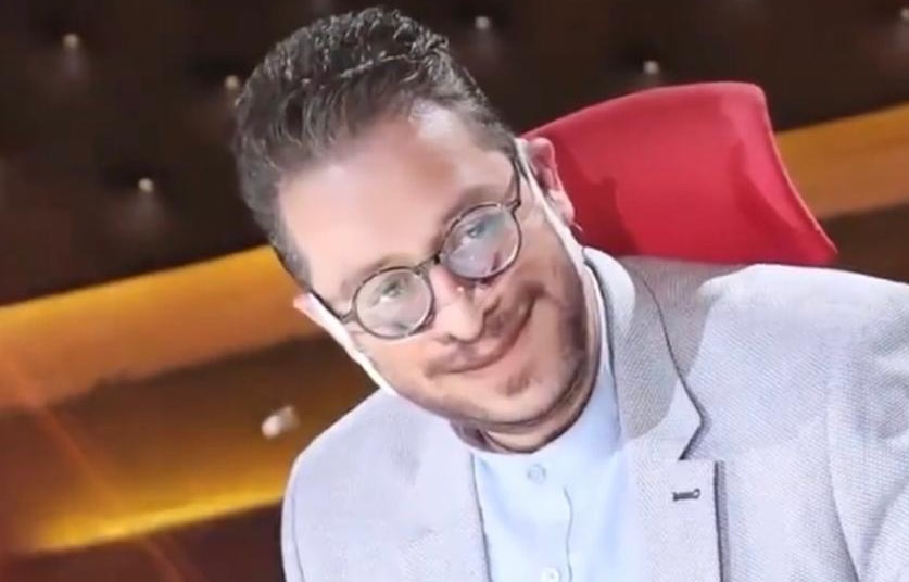 ماجرای ماسکهای ی عجیب داوران عصر جدید ماجرای ماسکهای ی عجیب داوران عصر جدید