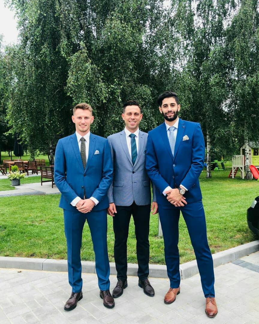 عبادی پور مدل کت و شلواری