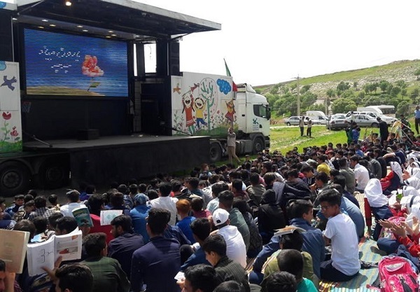 تماشاخانههای سیار کانون، پیک امیدِ سینما برای کودکان مناطق کمبرخوردار تماشاخانههای سیار کانون، پیک امیدِ سینما برای کودکان مناطق کمبرخوردار
