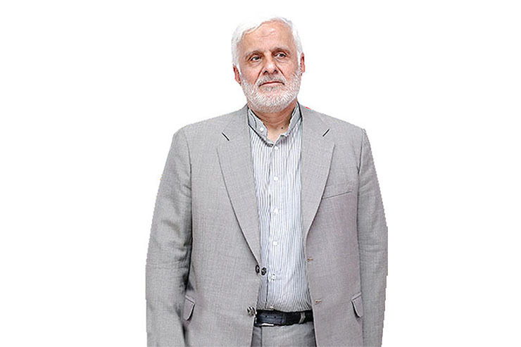 در سینما راحت تر می‌توان خط قرمزها را رد کرد