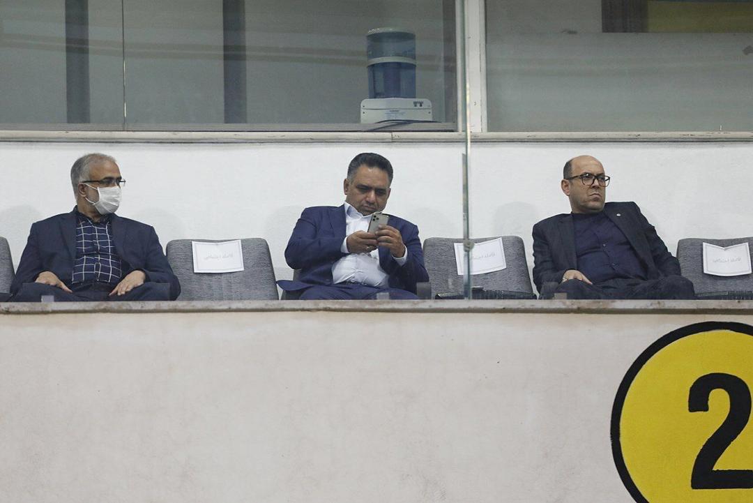 تساوی استقلال تهران و سایپا در نیمه نخست + ویدئو گل و حواشی تساوی استقلال تهران و سایپا در نیمه نخست + ویدئو گل و حواشی