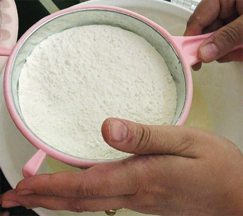 طرز تهیه کیک ماست