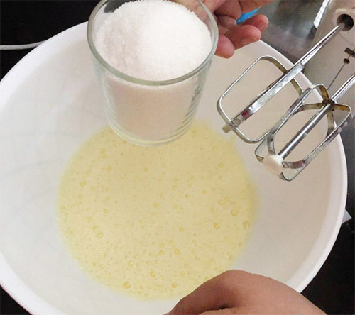 طرز تهیه کیک ماست