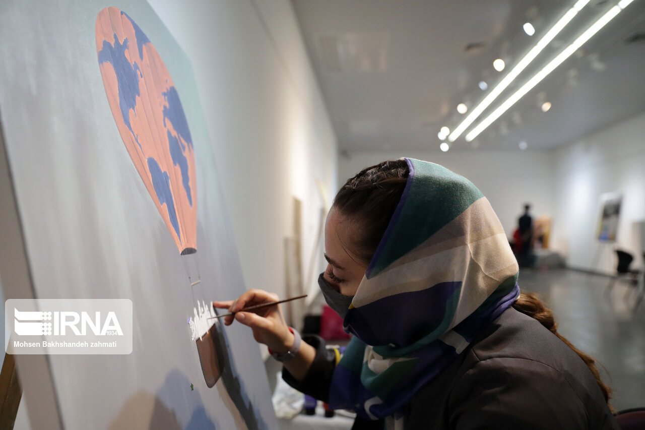 گزارشی از کارگاه نقاشی یک‌روزه «ساحل نجات» در حوزه هنری خراسان رضوی