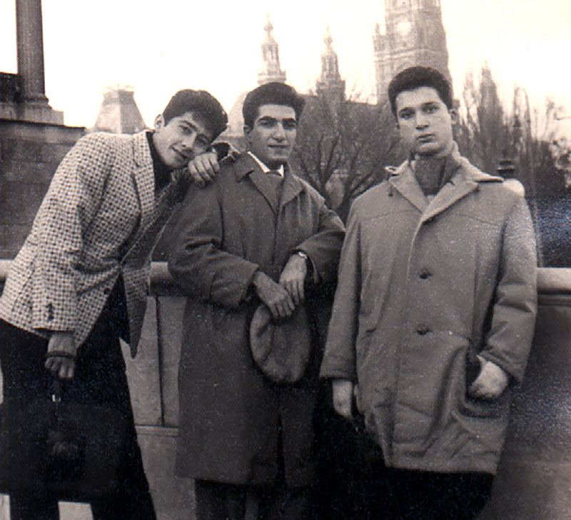 به راستی خسرو سینایی چه کسی بود؟ + ویدئو و تصویر