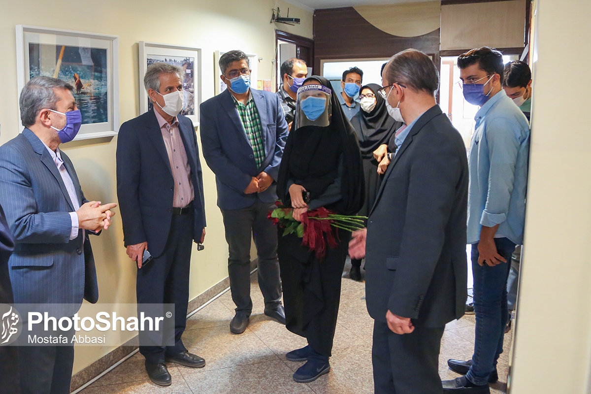 بازدید مسئولان شهری و استانی از روزنامه شهرآرار در متفاوت‌ترین روز خبرنگار