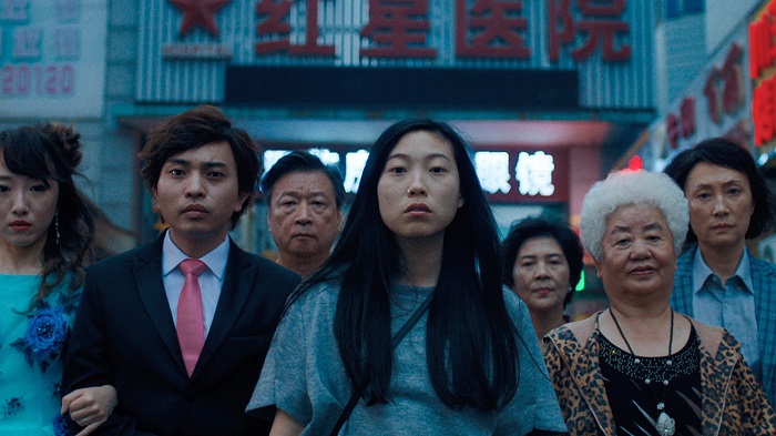 نگاهی به فیلم «وداع» (The Farewell) | سرطان نمیکشد، ترسش شاید! نگاهی به فیلم «وداع» (The Farewell) | سرطان نمیکشد، ترسش شاید!