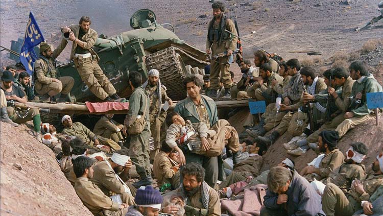 یادداشت فرهاد اصلانی برای رسول ملافلیپور و فیلم «سفر به چزابه» یادداشت فرهاد اصلانی برای رسول ملافلیپور و فیلم «سفر به چزابه»