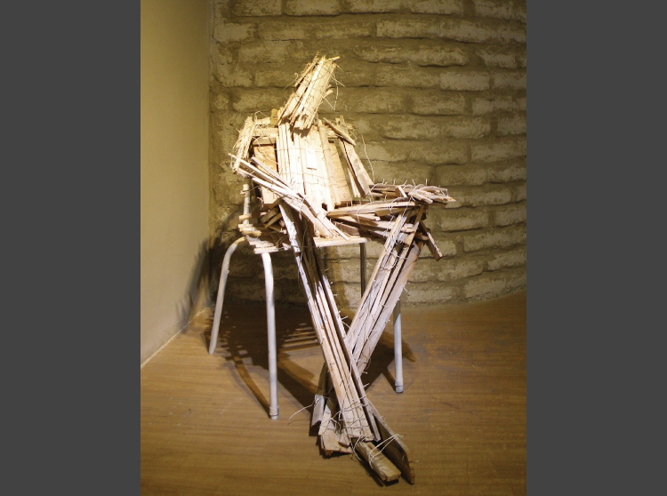 گفت&zwnj;وگو با هنرمند مجسمه&zwnj;ساز مهاجر: هر آجر گلشهر بخشی از هویت مهاجران است