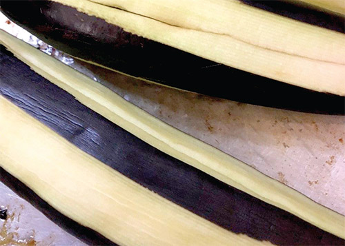 طرز تهیه بادمجان شکم پر