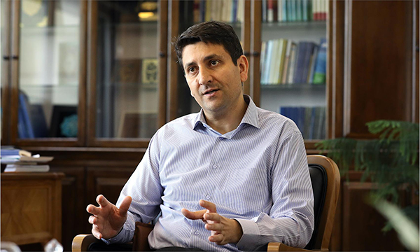 ذی&zwnj;نفعان 5G تولید کنندگان، مخابرات و نظام صنفی رایانه&zwnj;ای هستند