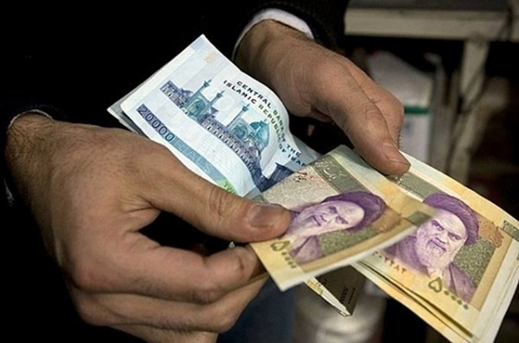 ثابت شده است که ویروس کرونا بر روی اسکناس‌ها تا ۵ روز قابلیت ماندگاری دارد بنابراین به شدت توصیه می‌شود در شرایط کنونی مردم برای تبادل پول، از روش‌های غیرمستقیم پرداختی استفاده کنند.