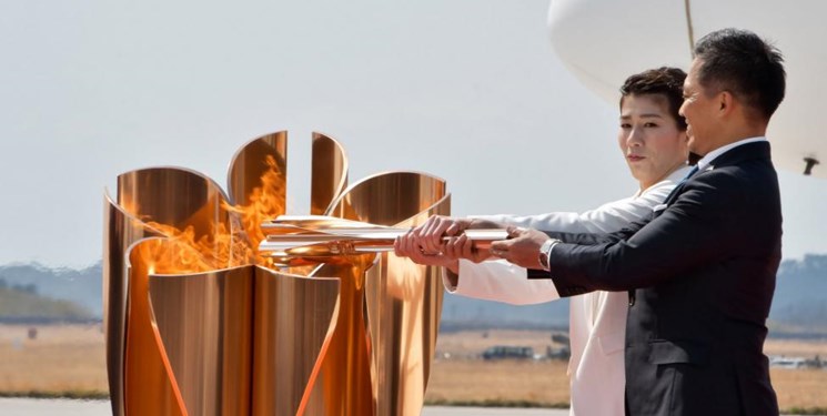 رونمایی از مشعل المپیک توکیو+ عکس