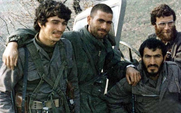 گذری بر زندگینامه شهید محمود کاوه گذری بر زندگینامه شهید محمود کاوه