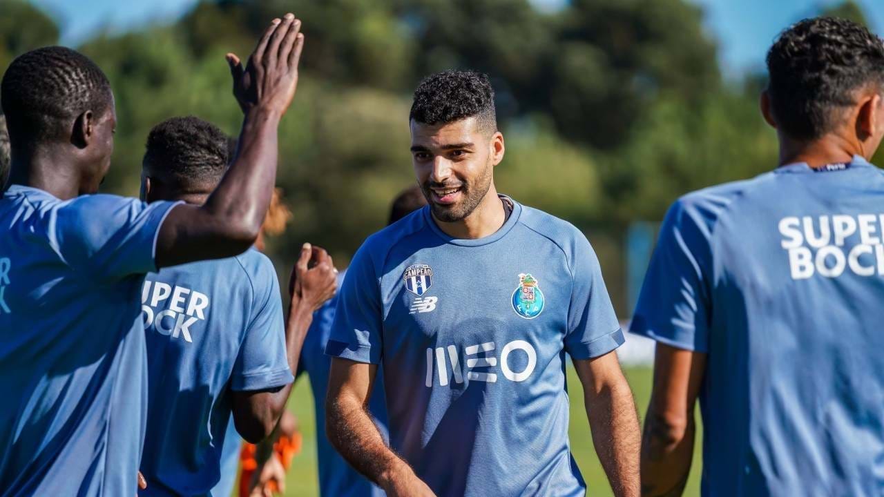 کرونا هم&zwnj;تیمی مهدی طارمی در پورتو!| رقبای ستاره ایرانی پورتو را بشناسید