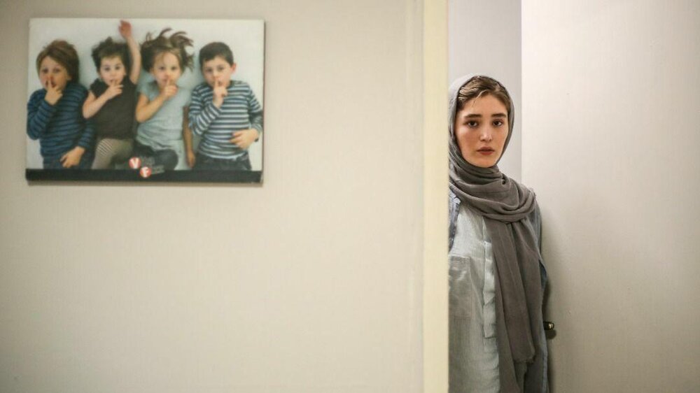 ستارهای متولد شده | نگاهی کوتاه به کارنامه کاری فرشته حسینی ستارهای متولد شده | نگاهی کوتاه به کارنامه کاری فرشته حسینی