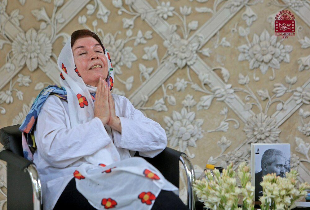 زندگی «فرهاد مهراد» خواننده سرشناس، فیلم میشود زندگی «فرهاد مهراد» خواننده سرشناس، فیلم میشود