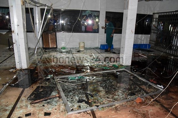 ۱۴کشته و ۲۳زخمی در انفجار بنگلادش + تصاویر