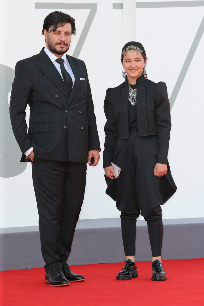 شمیلا دختر افغانستانی فیلم خورشید در فرش قرمز ونیز + عکس شمیلا دختر افغانستانی فیلم خورشید در فرش قرمز ونیز + عکس