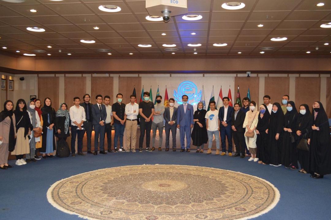 نشست آشنایی دانشجویان افغانستانی با فعالیتهای سازمان اکو در تهران برگزار شد نشست آشنایی دانشجویان افغانستانی با فعالیتهای سازمان اکو در تهران برگزار شد