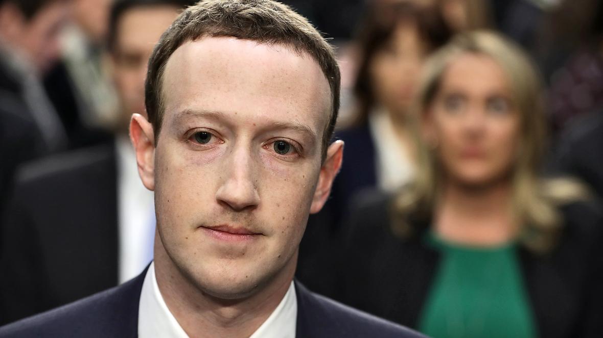 کیم کارداشیان و دهها سلبریتی دیگر آمریکا فیسبوک و اینستاگرام را تحریم کردند کیم کارداشیان و دهها سلبریتی دیگر آمریکا فیسبوک و اینستاگرام را تحریم کردند